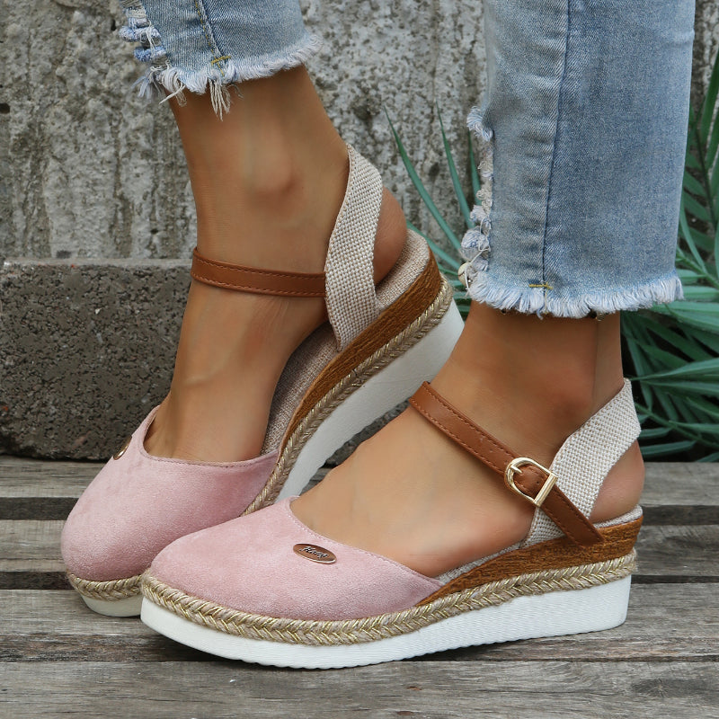 Women’s Casual Sandals All-Day Comfort & Timeless Style
