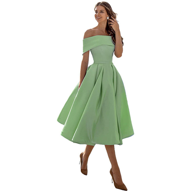 Festliches Damenkleid – trägerloses Design, schimmernder Satin, für Hochzeitsgäste 5