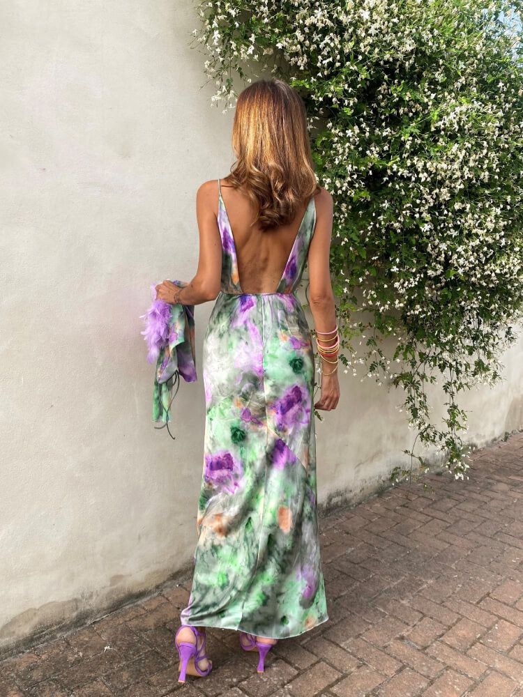 Elegantes Weißes Maxikleid für Frauen mit Offenem Rücken und Halo-Design – Fließende Silhouette für Sommerabende und Festliche Anlässe
