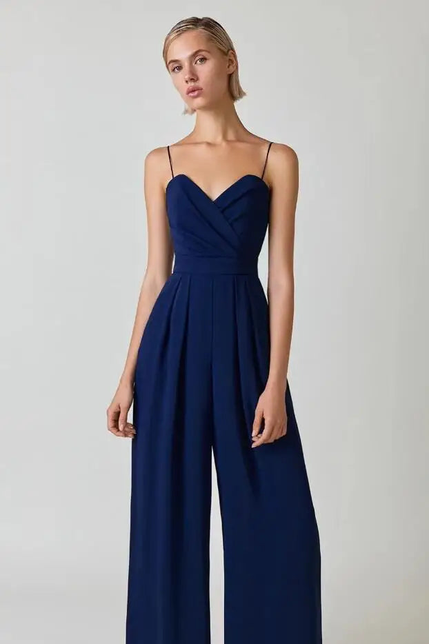 Eleganter Damen Jumpsuit Mit Taillierter Silhouette Für Festliche Anlässe Und Hochzeiten