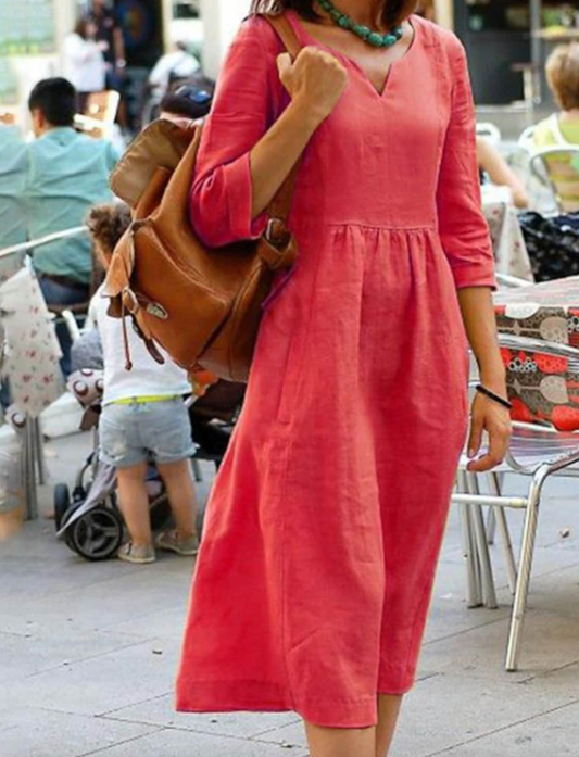Damenkleid mit 3/4-Ärmeln, schmeichelhafte Passform, natürlicher Stoff, vielseitig in verschiedenen Farben erhältlich