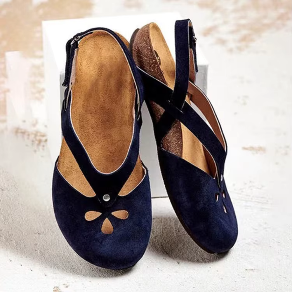 Retro-Frauensandalen Mit Verstellbarem Knöchelgurt Und Weicher Außensohle Für Den Sommer