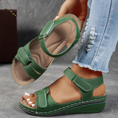Women’s Casual Sandals with Adjustable Straps