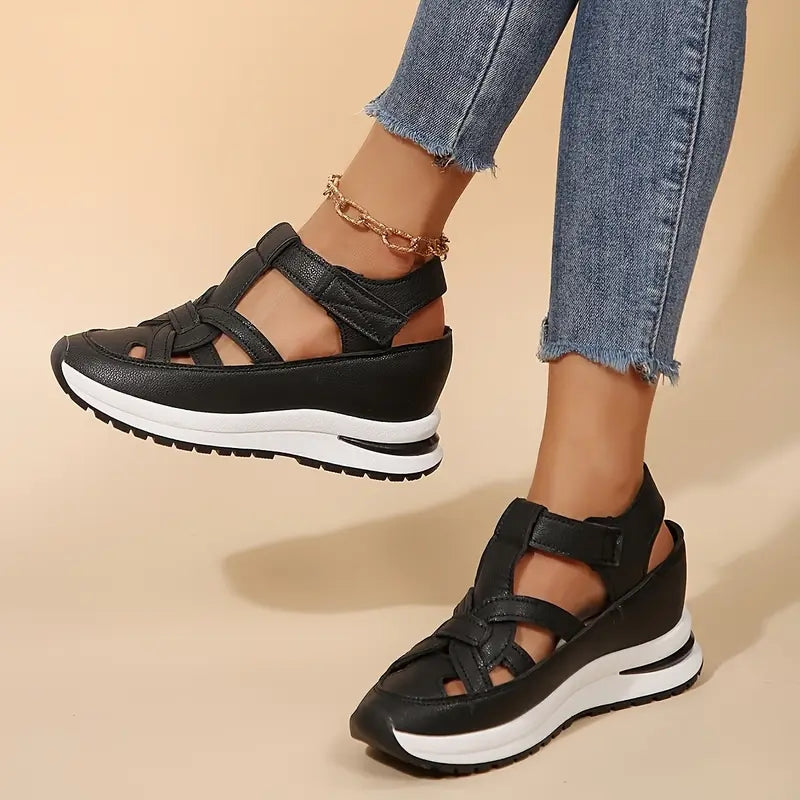 Women’s Adjustable Strap Sandals Supportive & Stylish Everyday Footwear