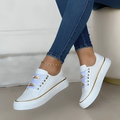 Trendige Schwarze Low-Top-Turnschuhe Mit Goldenen Akzenten Für Ganztägigen Komfort-4