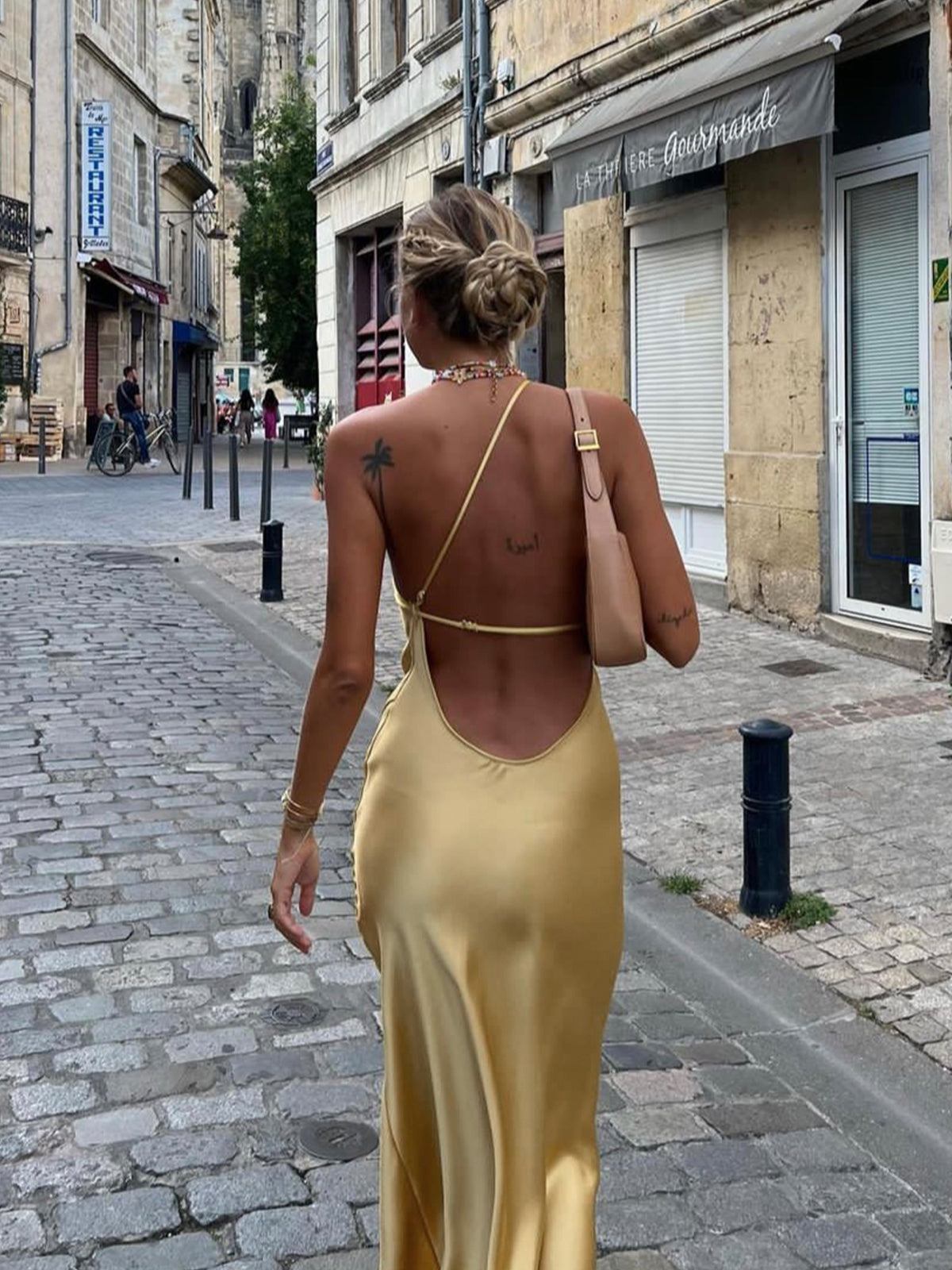 Elegantes Rückenfreies Satin Maxikleid Damen Mit Offenen Schultern, Lange Kleider Für Festliche Anlässe