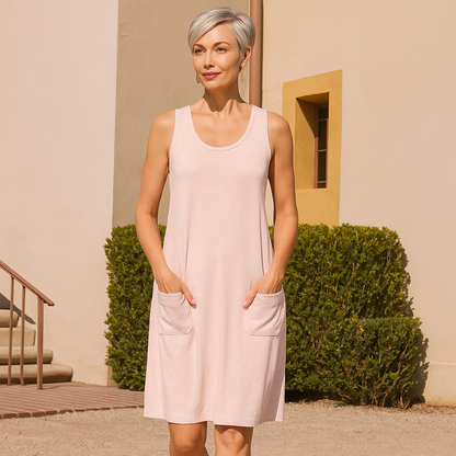 Ein luftiges Damen-Sommerkleid, perfekt für den Sommer