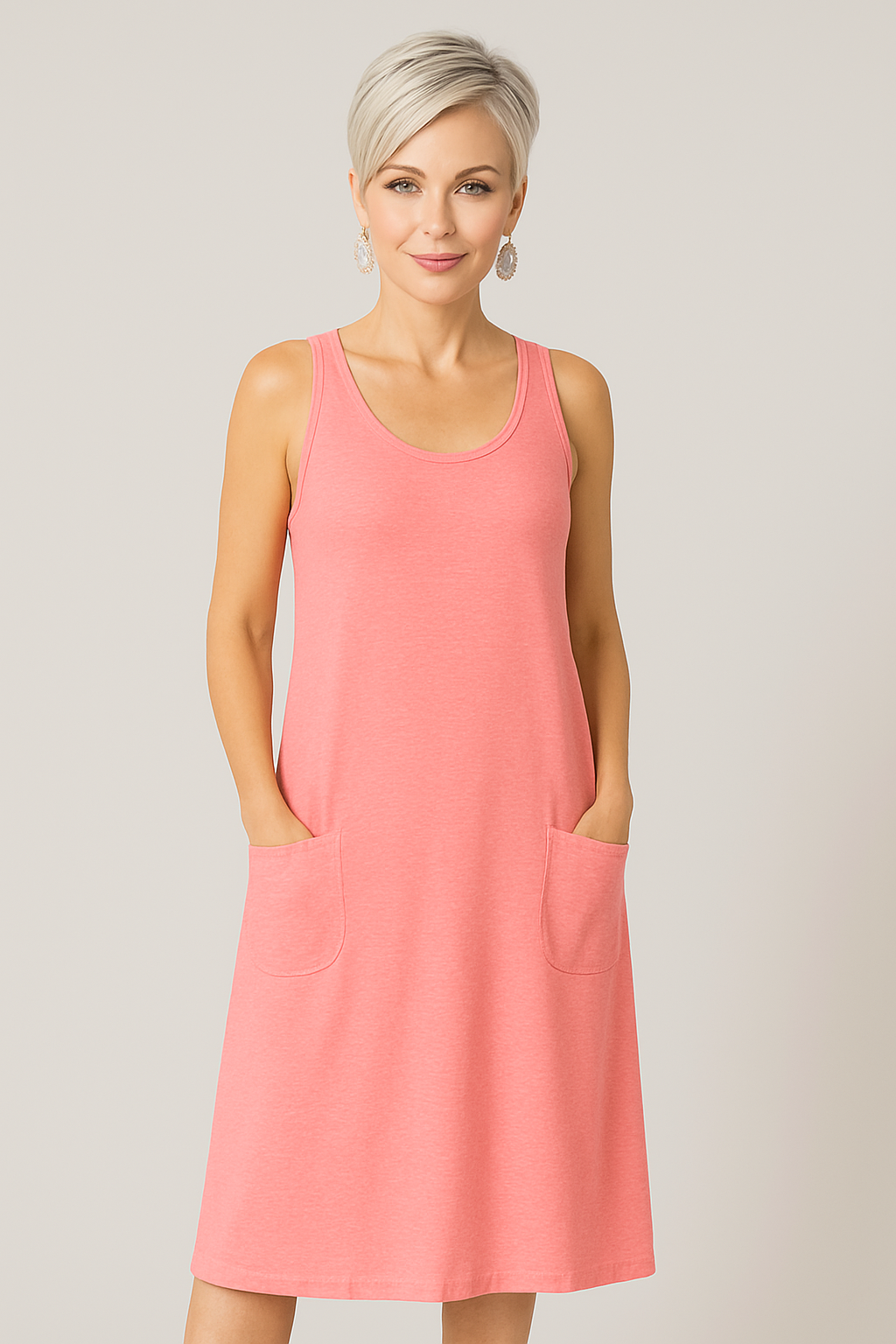 Ein luftiges Damen-Sommerkleid, perfekt für den Sommer