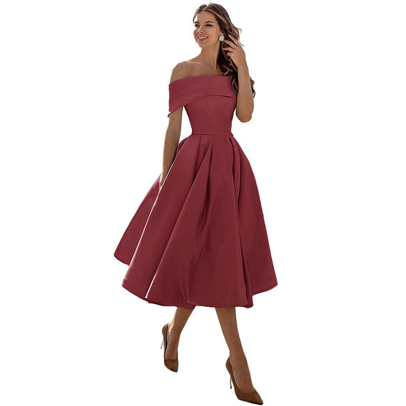 Festliches Damenkleid – trägerloses Design, schimmernder Satin, für Hochzeitsgäste 13