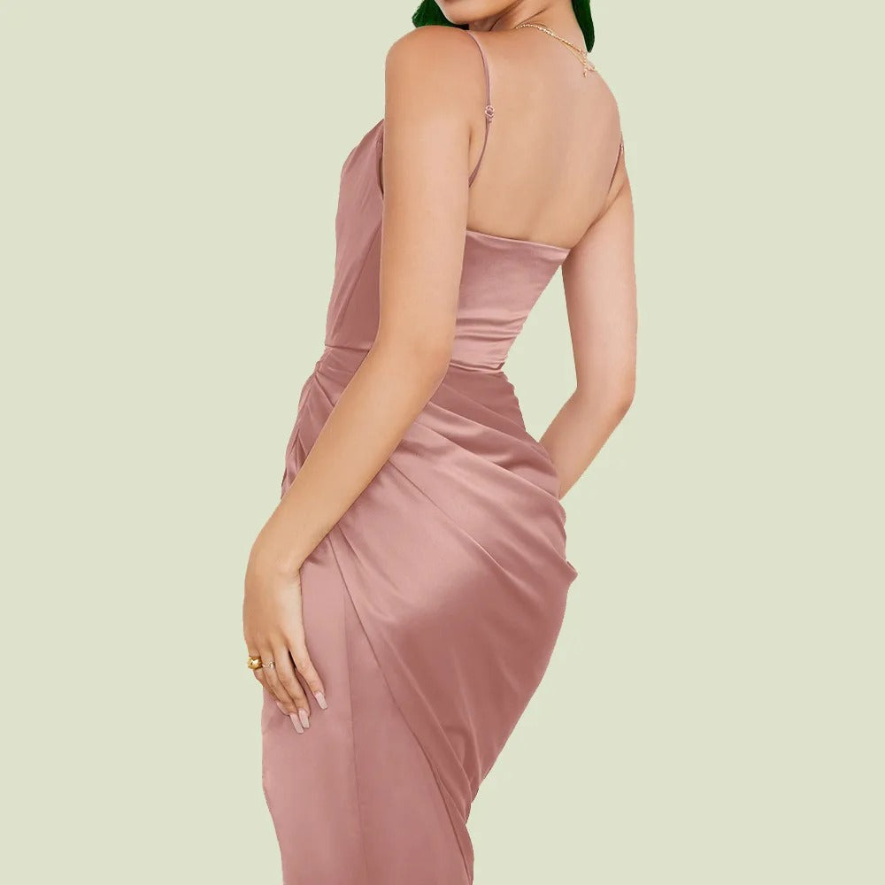Fließendes Damenkleid aus Satin – schmale Träger, Volants, für festliche Anlässe oder Hochzeiten 4