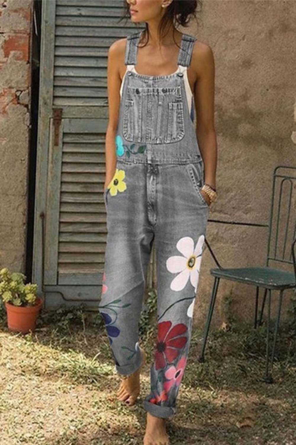 Leichte und lässige Damen Latzhose – verstellbare Träger, Denim, für kreative Freizeitaktivitäten 0