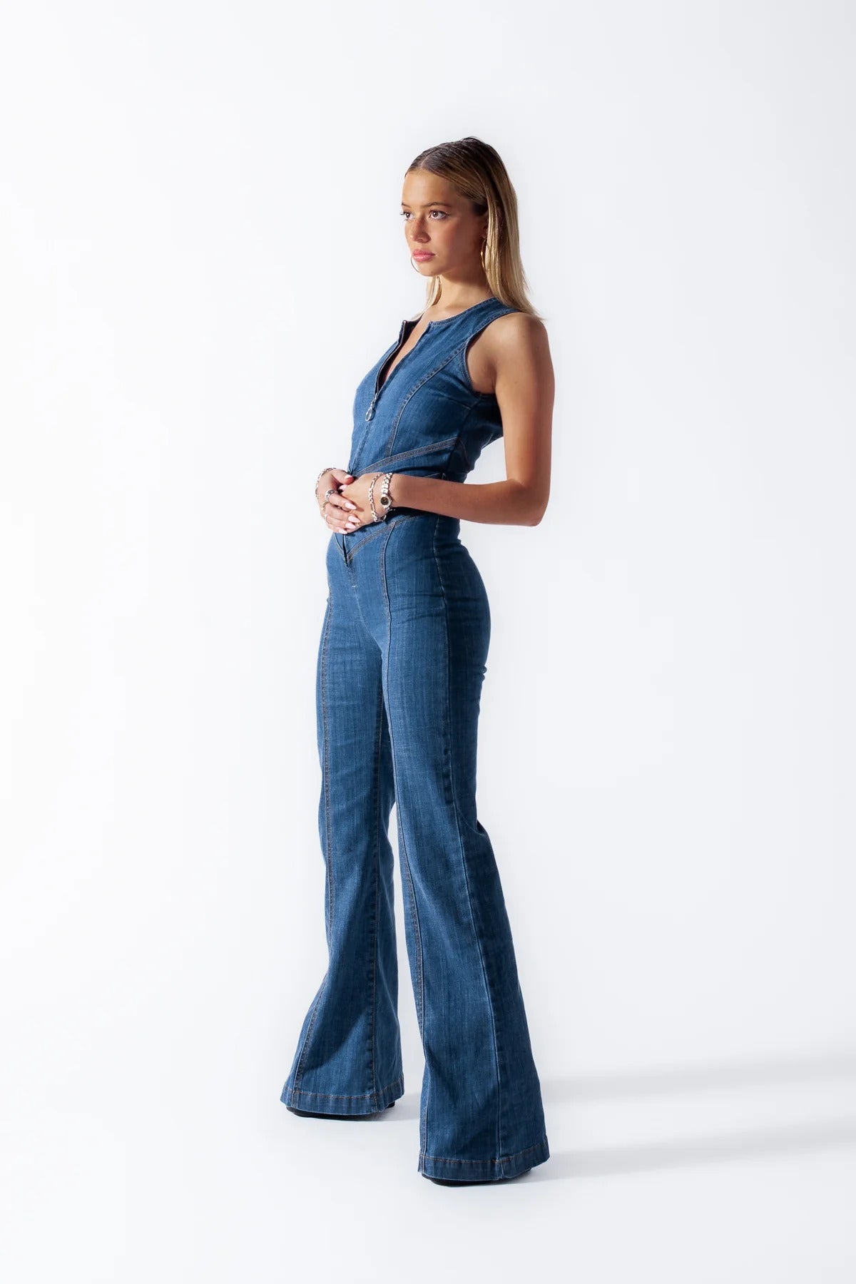 Leichter Damen Jumpsuit – ärmellos, Denim, für Freizeit und Sommerpartys 2