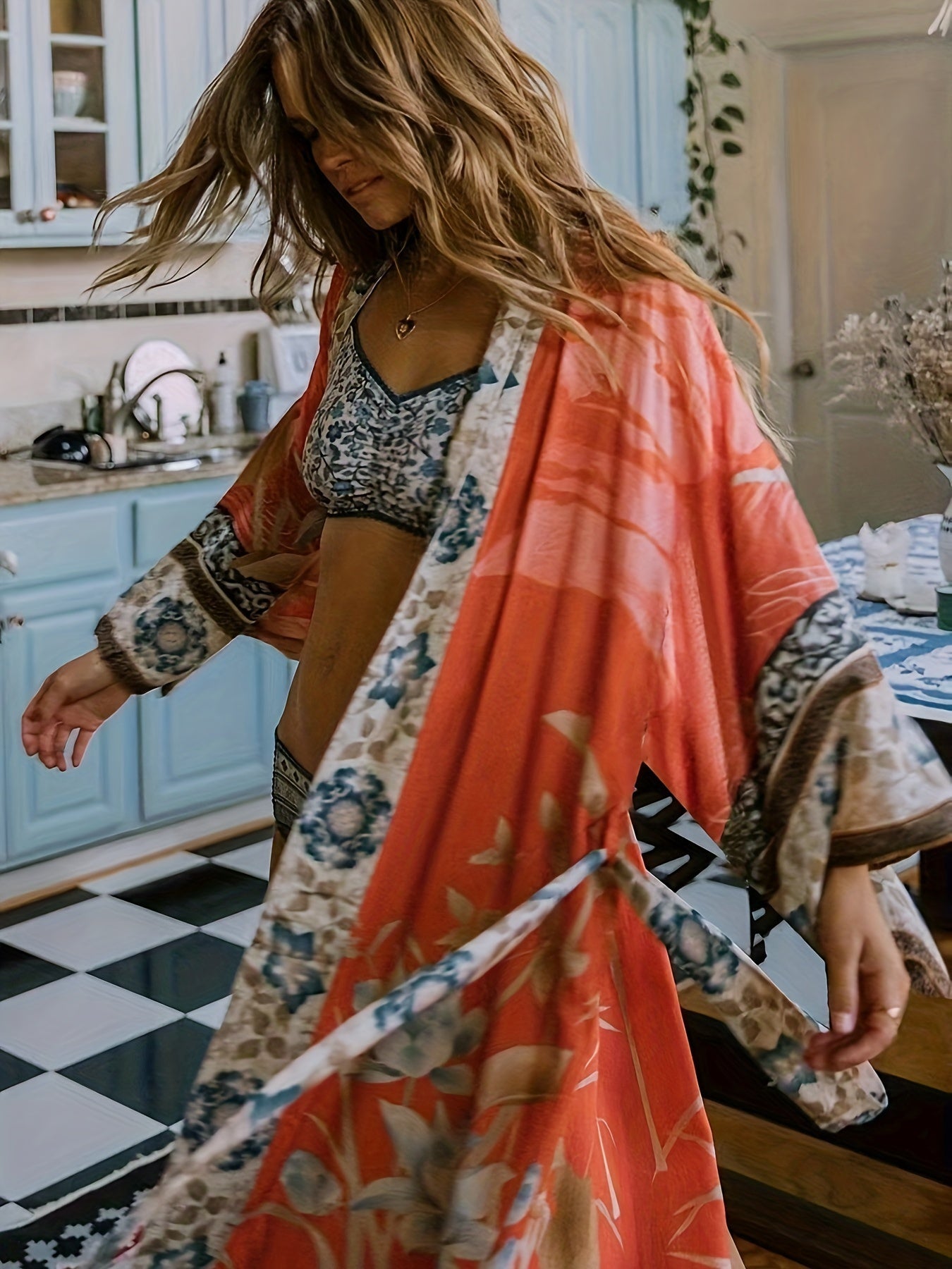 Leichter & vielseitiger Damen-Kimono – florales Design, atmungsaktiv, für Alltag und besondere Anlässe 4