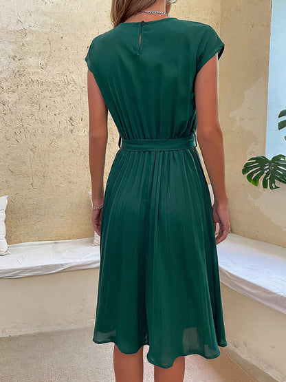 Leichtes & schmeichelhaftes Damenkleid – plissierter Schnitt, luftiges Material, für sonnige Tage 3