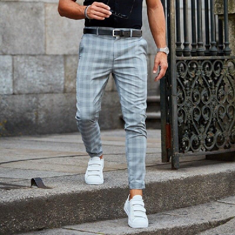Stilvolle Karierte Chino Hose Herren Aus Leichter Baumwolle Mit Komfortabler Passform-4