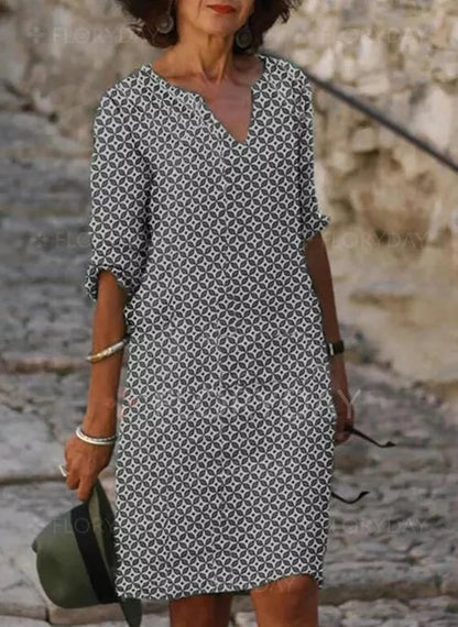 Luftiges Damenkleid – lockerer Schnitt, atmungsaktives Material, für sonnige Tage 1