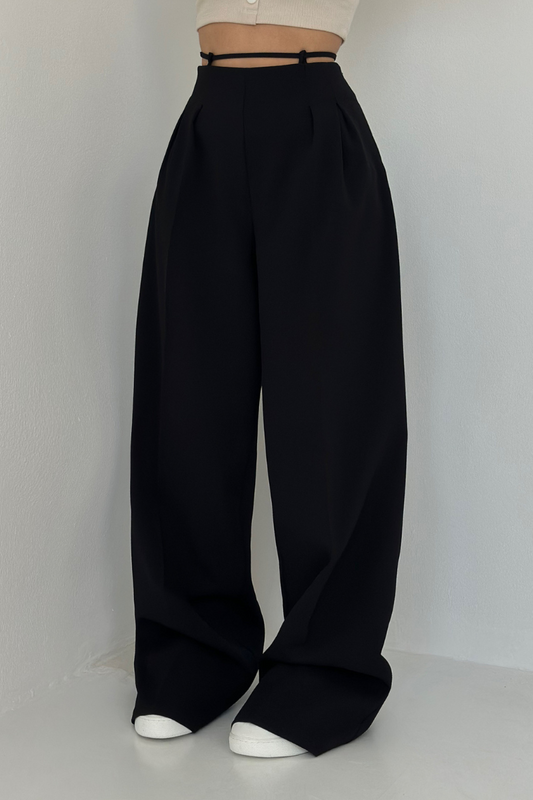 https://cdn.shopify.com/s/files/1/0657/5138/4294/files/Maya-Wide-Leg-Comfort-Trousers-Pants-Cielo-Fiora-Atelier-2_66a9c17f-75a6-4b2d-b8d5-2c6cc56b388b.png?v=1745940878