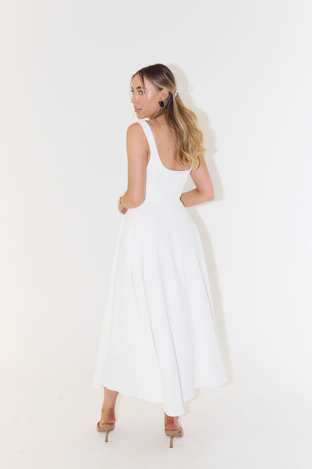 Elegantes Weißes Midi-Kleid Damen, Schmeichelhafte Silhouette, Vielseitig Für Festliche Kleider und Hochzeitsgast