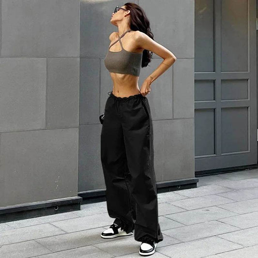 Schwarze Fallschirmhosen Mit Verstellbarer Taille Und Mehreren Taschen-1