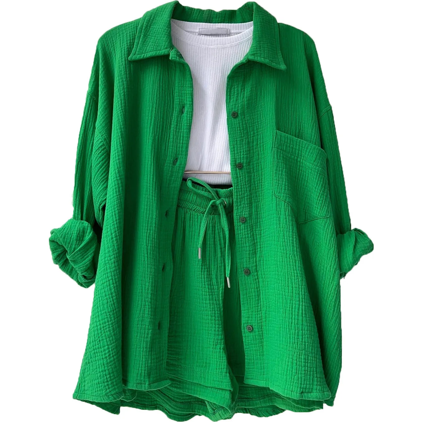 Variant image for Zweiteiliger Modeanzug für Frauen mit Falten-Revers-Hemd und hoch taillierten Shorts, stilvoll und bequem für jeden Anlass-11