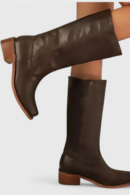Elegant Women’s Knee High Boots Timeless Style with Supportive Heel