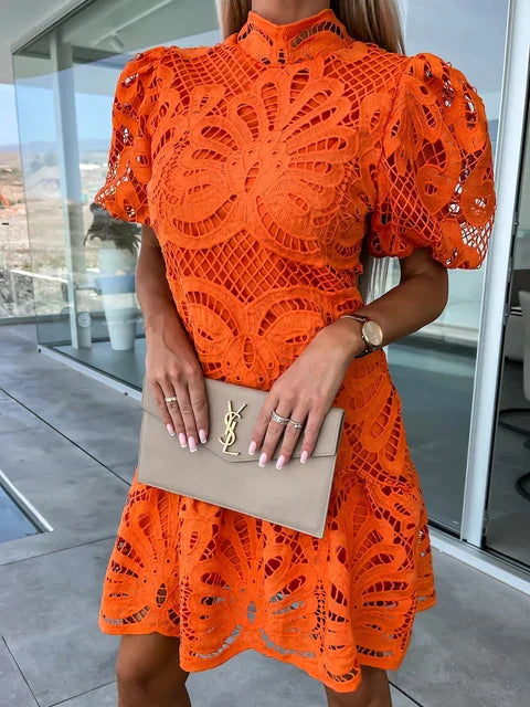 Elegantes Damenkleid Mit Puffärmeln – Leichtes Festliches Kleid Für Sommerliche Anlässe