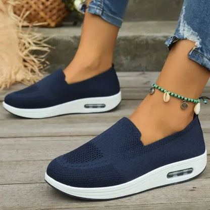 Women’s Slip-On Walking Shoes Easy Slip-On Design with Arch Support