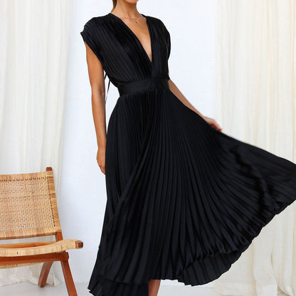 Elegantes V-Ausschnitt Damenkleid aus Luxuriösem Stoff – Vielseitiges Festliches Kleid für Hochzeitsgast und Cocktailanlässe