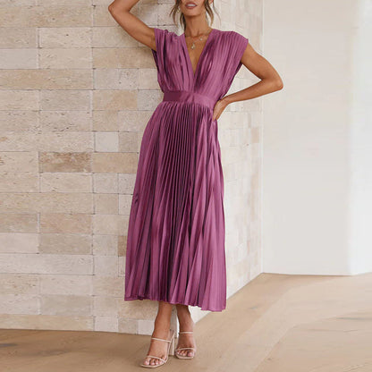 Elegantes V-Ausschnitt Damenkleid aus Luxuriösem Stoff – Vielseitiges Festliches Kleid für Hochzeitsgast und Cocktailanlässe
