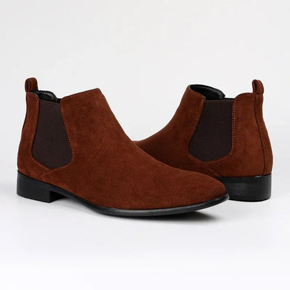 Sleek Men’s Chelsea Boots Classic Slip-On Style for Smart Looks