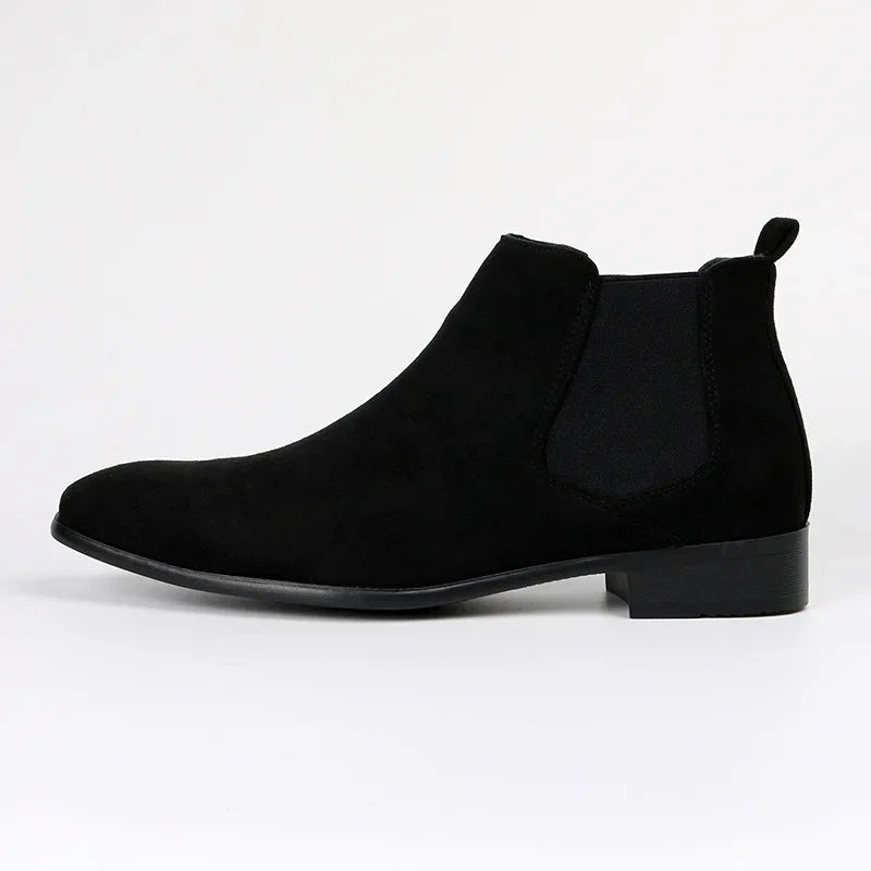 Sleek Men’s Chelsea Boots Classic Slip-On Style for Smart Looks