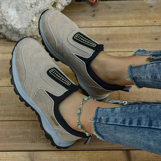 https://cdn.shopify.com/s/files/1/0657/5138/4294/files/happyfeet-weiche-sohle-orthopadische-schuhe-850977_36979e85-c956-410a-a913-f79ccc3eb5ac.webp?v=1745592801