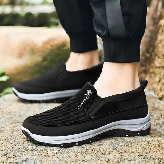 https://cdn.shopify.com/s/files/1/0657/5138/4294/files/max-chaussures-de-marche-confortables-et-respirantes-pour-hommes-camille-boutique-954341_b0d1e24c-6918-43a7-8751-0e502e18bfe2.jpg?v=1745594111