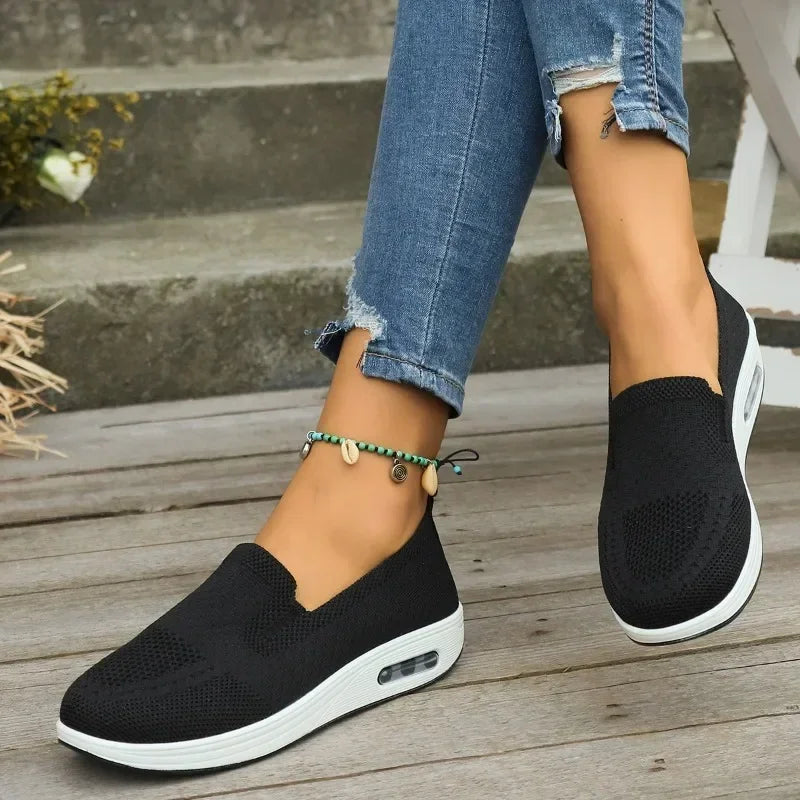 Women’s Slip-On Walking Shoes Easy Slip-On Design with Arch Support