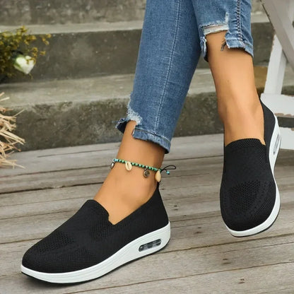 Women’s Slip-On Walking Shoes Easy Slip-On Design with Arch Support