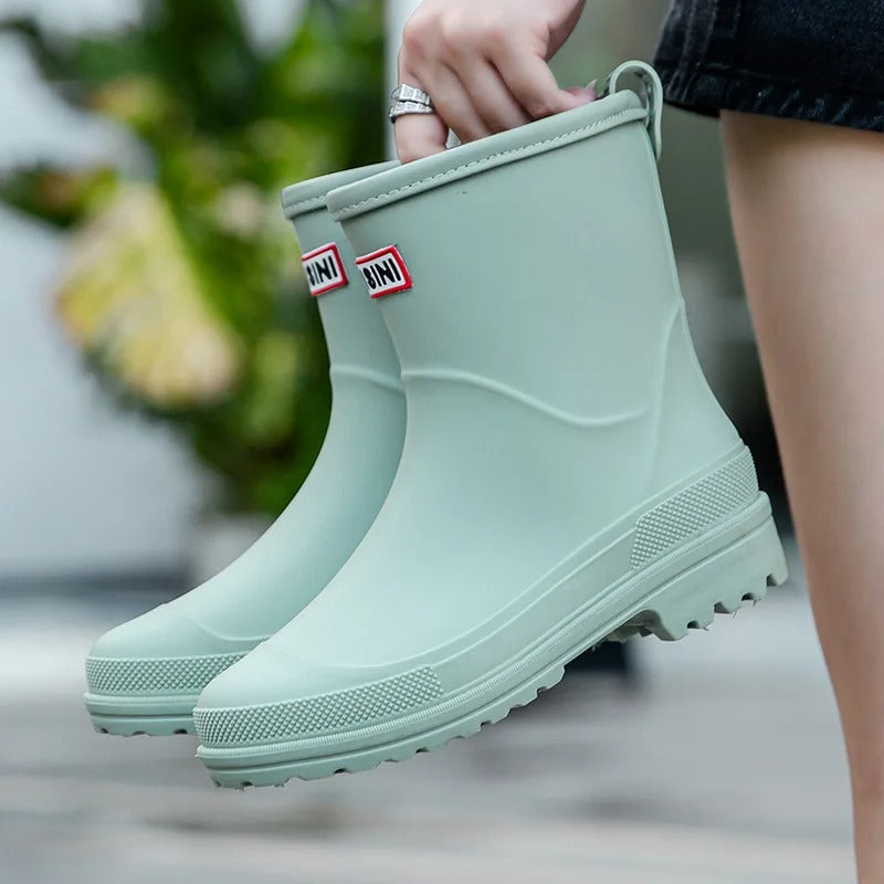 Waterproof Women’s Wellington Boots Mid-Calf Non-Slip Outdoor Style
